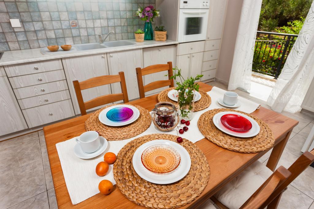 กาลาเทีย Apartment Kypseli ภายนอก รูปภาพ