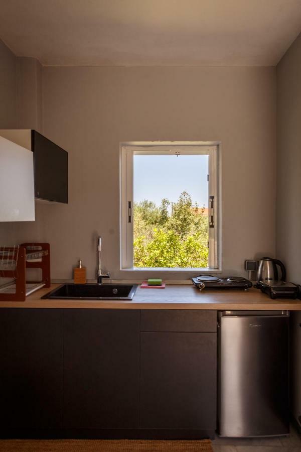 กาลาเทีย Apartment Kypseli ภายนอก รูปภาพ